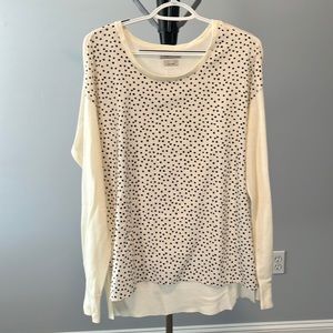 Women’s long sleeve blouse/sweater